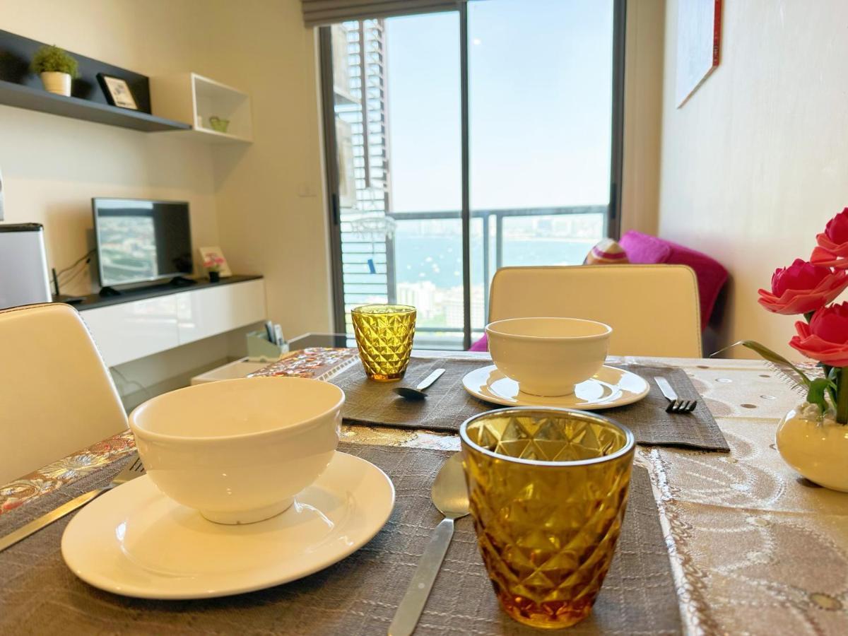 Unixx Sea View Pattaya
